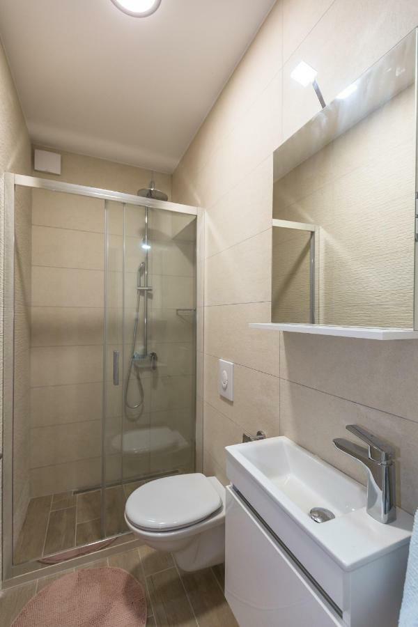 Apartamento Acoustic Makarska Exterior foto